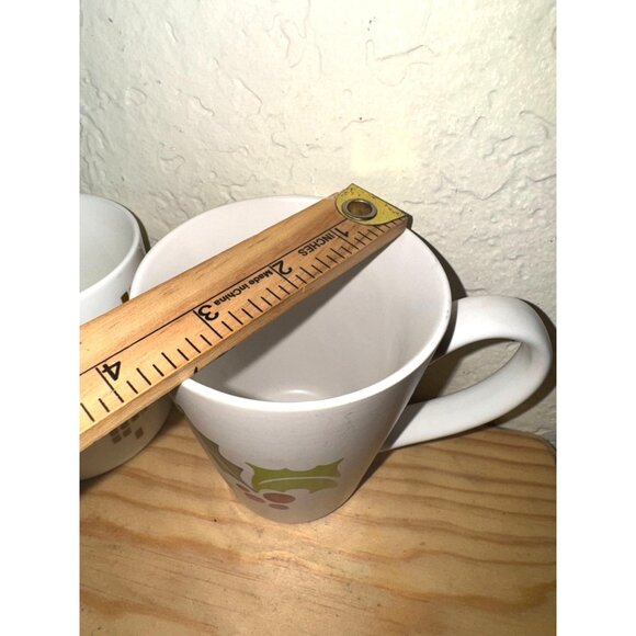 Starbucks Holiday Mugs Set Of 2 White Ceramic 12 Oz & 14 Oz - Picture 7 of 8